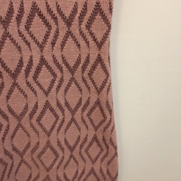 Retro Dusty Pink Mockneck Diamond Sleeveless Top - Picture 3 of 10